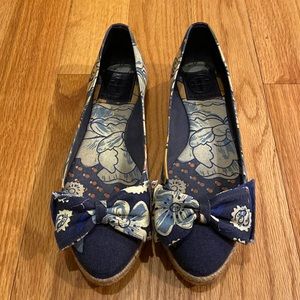Tory Burch Floral Tasmin Espadrille Flat size 8